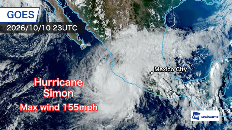 Potente huracán impacta México; su lento avance mantiene la alerta por lluvias intensas