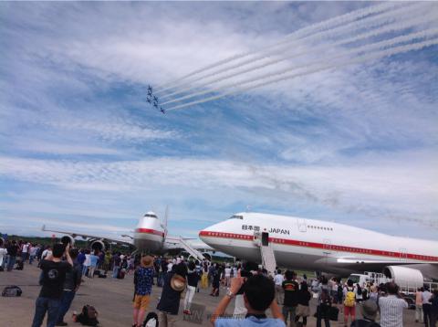 ブルーインパルス