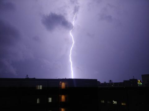 昨夜捉えた稲光 注目の空の写真 ウェザーニュース