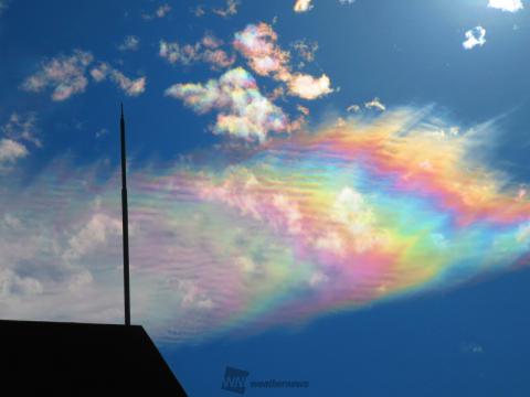虹色のハート雲が出現 注目の空の写真 ウェザーニュース