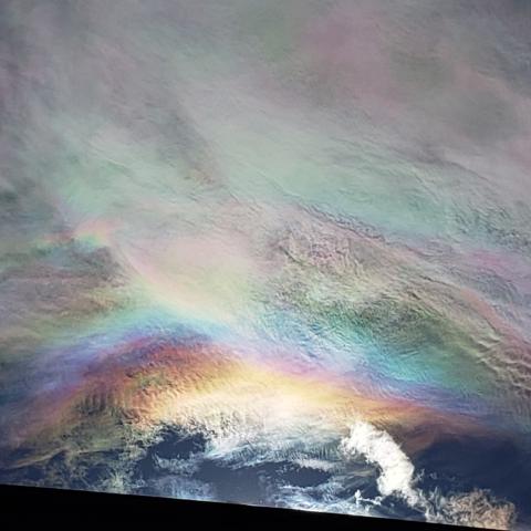 美しい極彩色の雲 注目の空の写真 ウェザーニュース