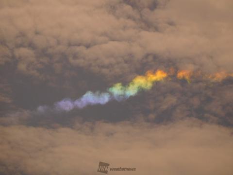 虹色に染まった雲発見！ 注目の空の写真 ウェザーニュース