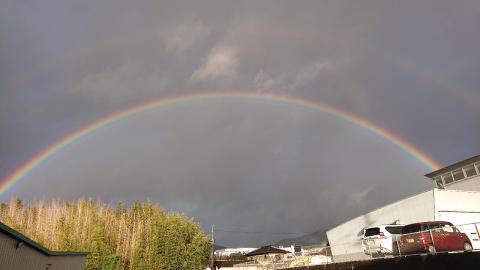 雨上がりの空に虹 注目の空の写真 ウェザーニュース