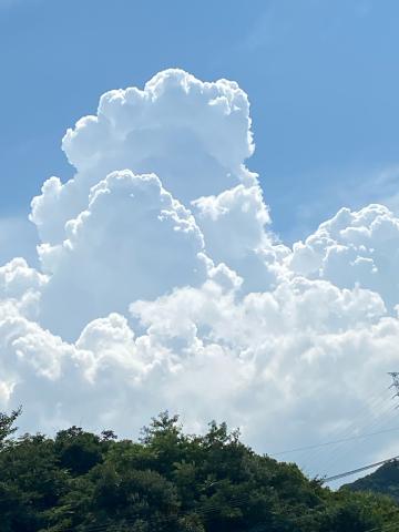 「入道雲」 入道雲はなぜ夏に多いの☁？ | 東京・千葉の防水塗装工事の株式会社翔和