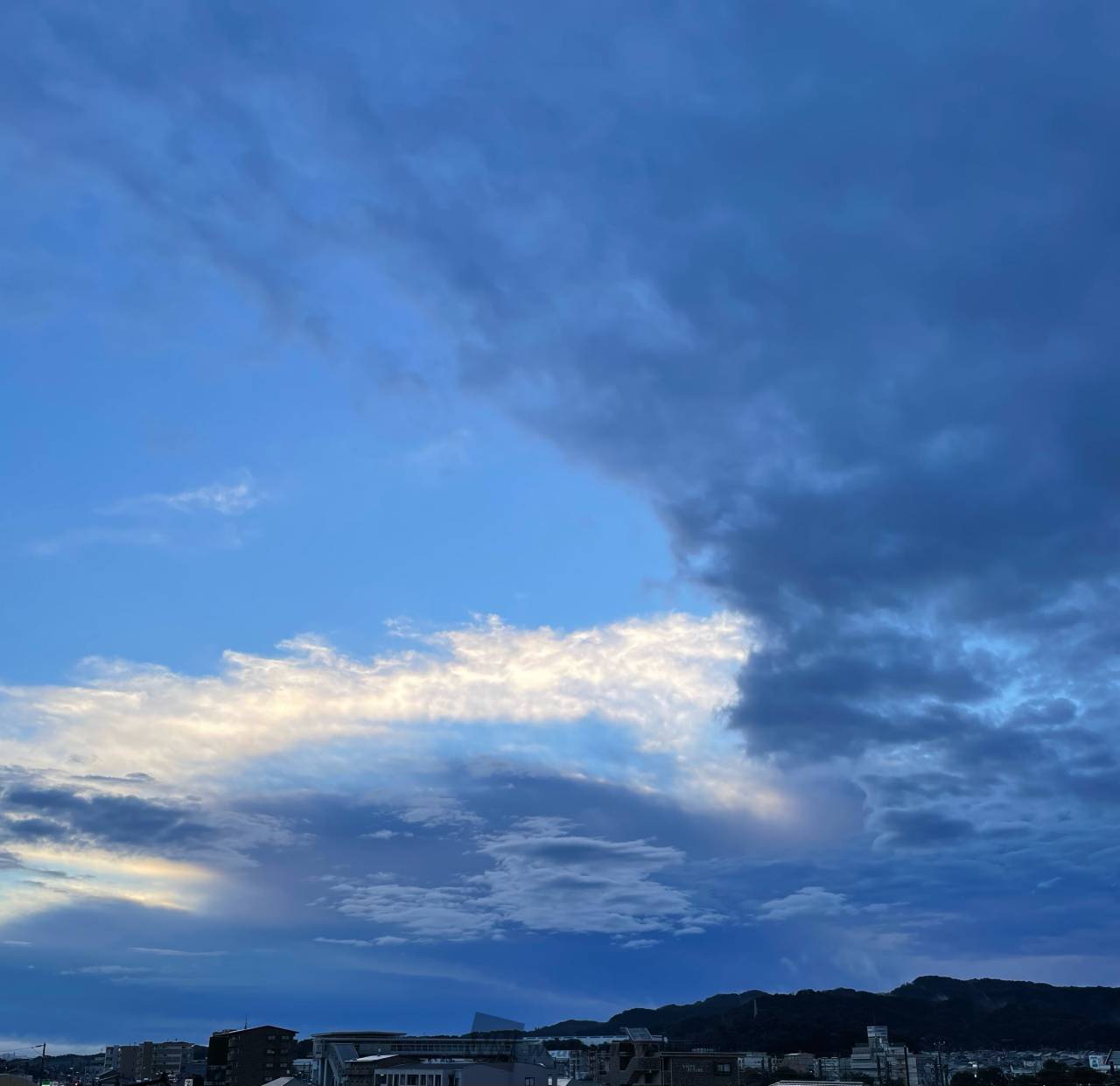 雨上がりの朝 注目の空の写真 ウェザーニュース