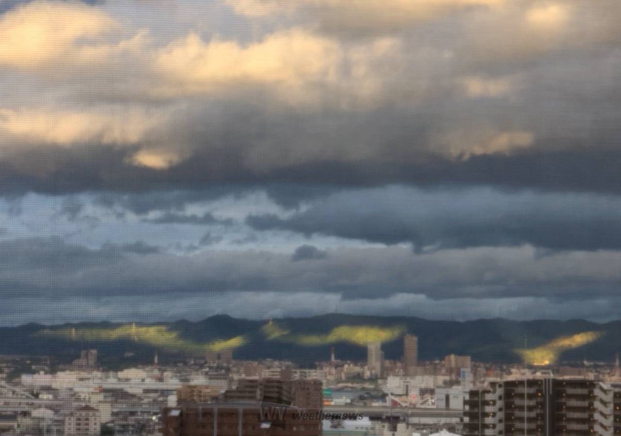 雨上がり、幻想的な空 注目の空の写真 ウェザーニュース