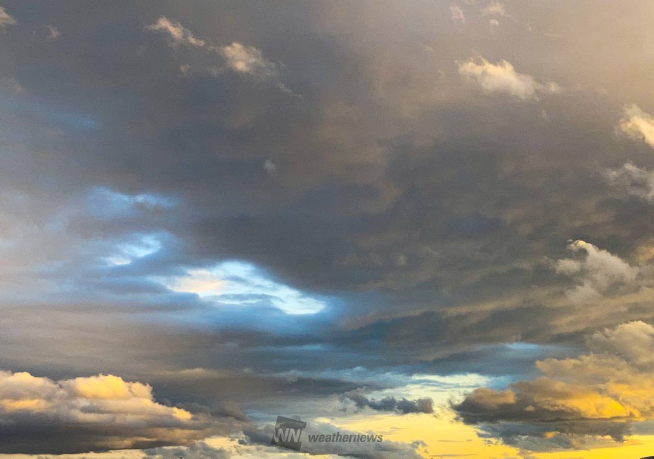 雨上がり、幻想的な空 注目の空の写真 ウェザーニュース