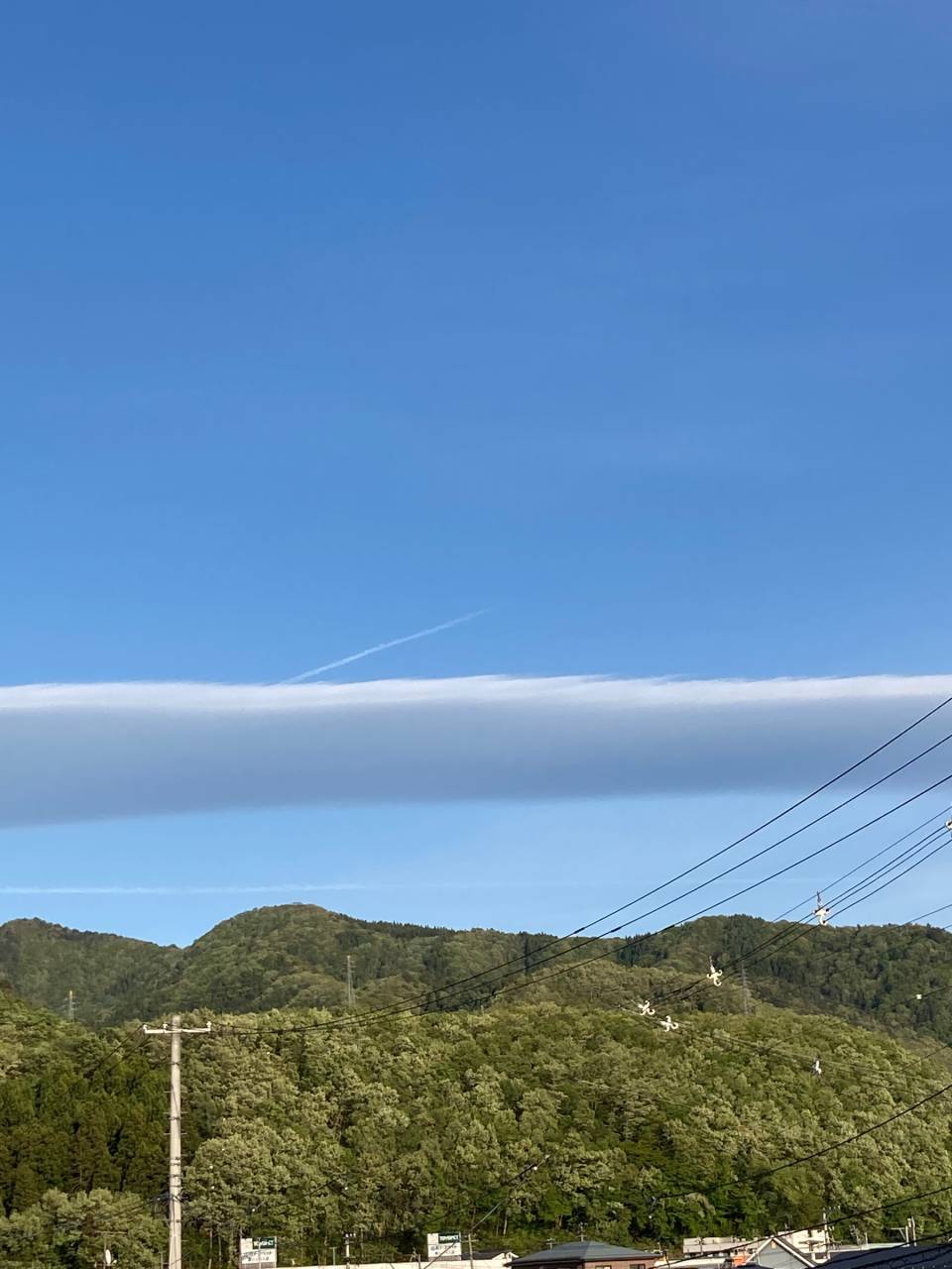 にょろりと伸びる「吊るし雲」 注目の空の写真 ウェザーニュース