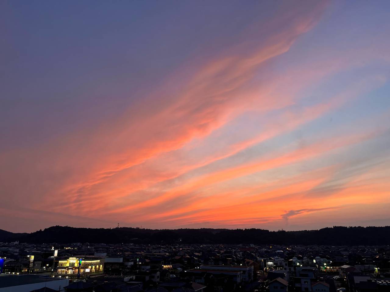 アートのような夕焼け 注目の空の写真 ウェザーニュース アートのような夕焼け 注目の空の写真 ウェザーニュース