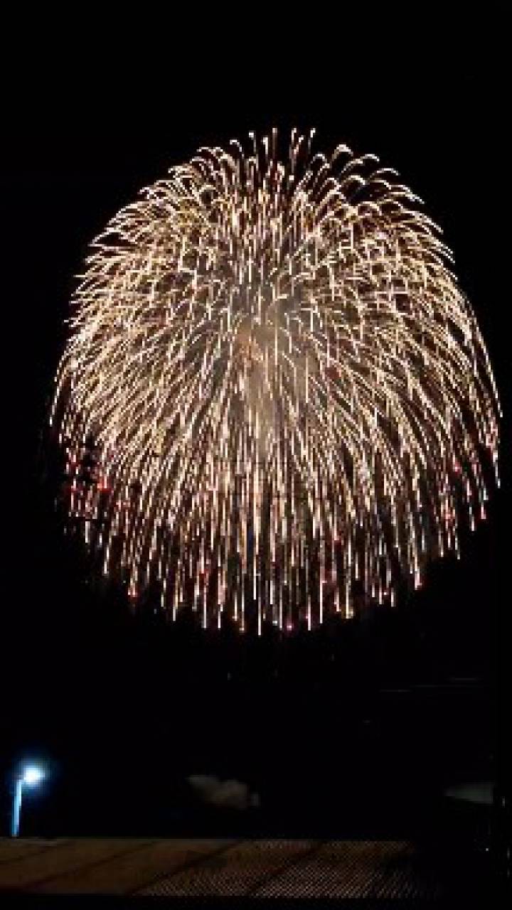 夜空に咲く花火 注目の空の写真 ウェザーニュース