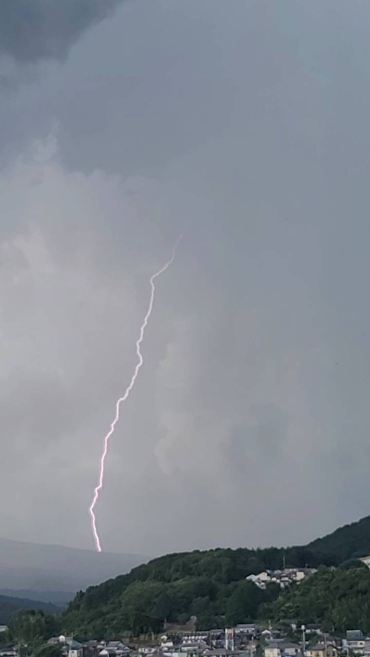 広範囲で急な雷雨に要注意 注目の空の写真 ウェザーニュース