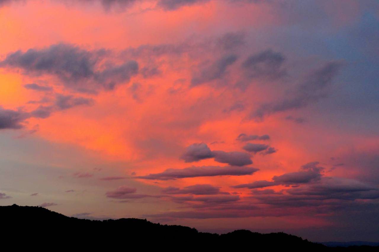 夕焼けに染まる空 注目の空の写真 ウェザーニュース