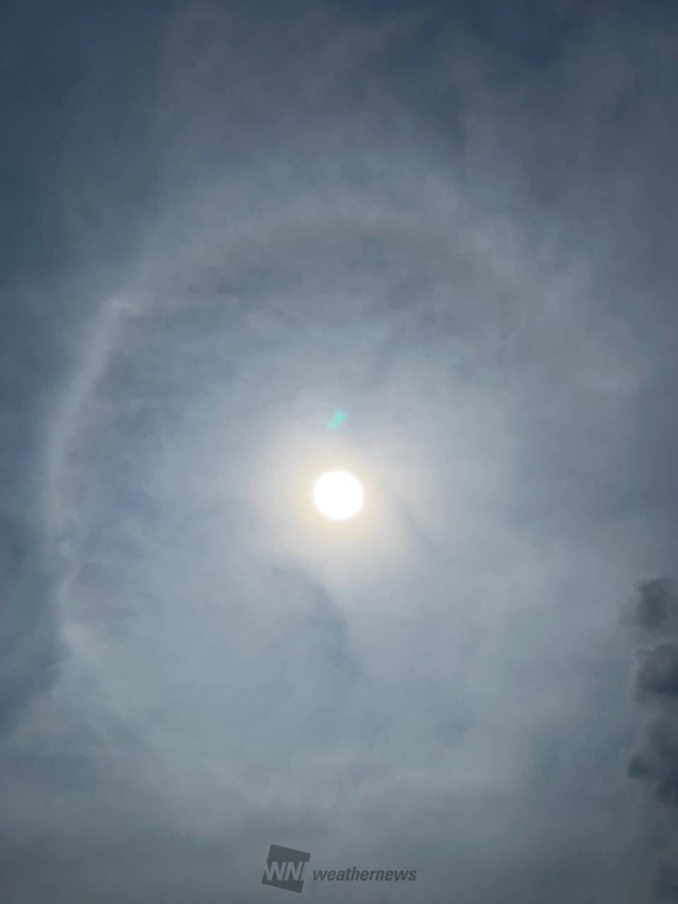 空を彩る虹色現象 注目の空の写真 ウェザーニュース