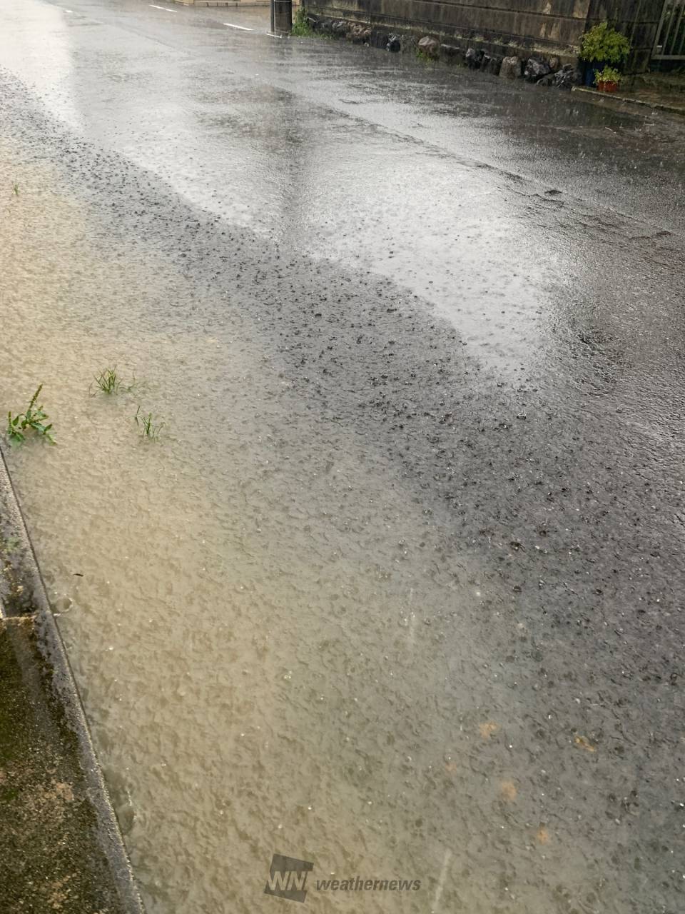 台風15号や前線の影響で雨 強雨に警戒 注目の空の写真 ウェザーニュース