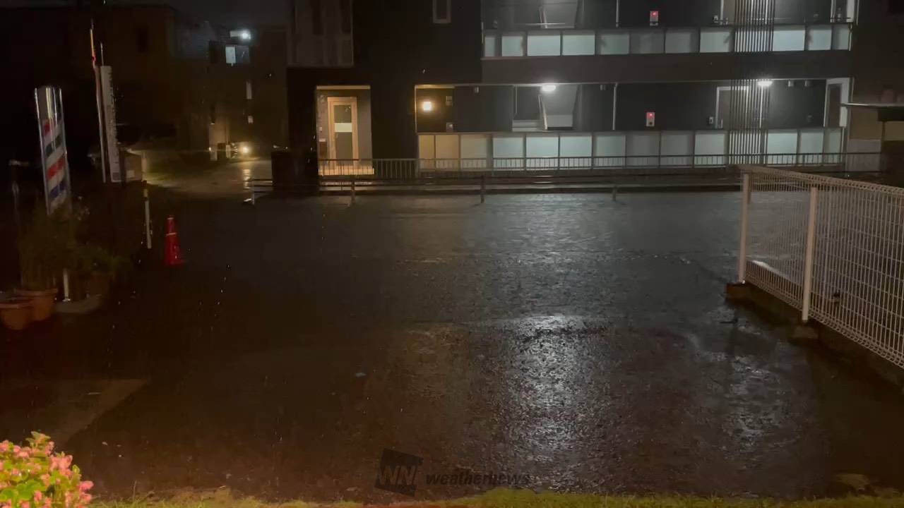 台風15号や前線の影響で雨 強雨に警戒 注目の空の写真 ウェザーニュース