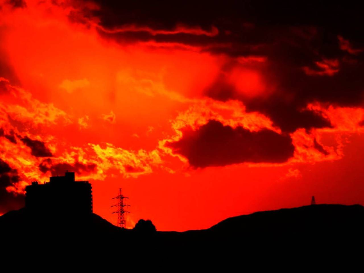 仕事始めの夕暮れ 注目の空の写真 ウェザーニュース