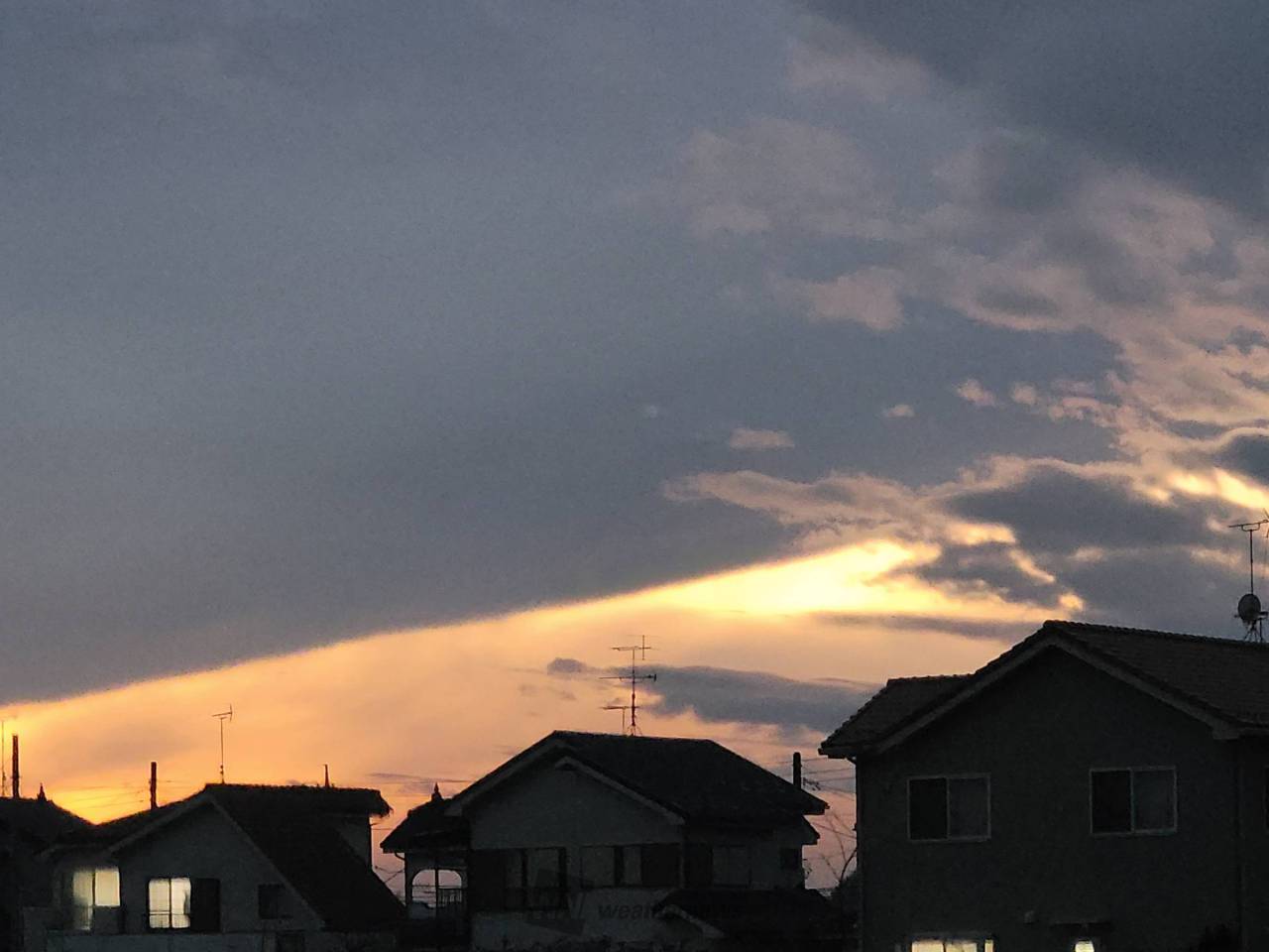 くっきり二色の空 注目の空の写真 ウェザーニュース