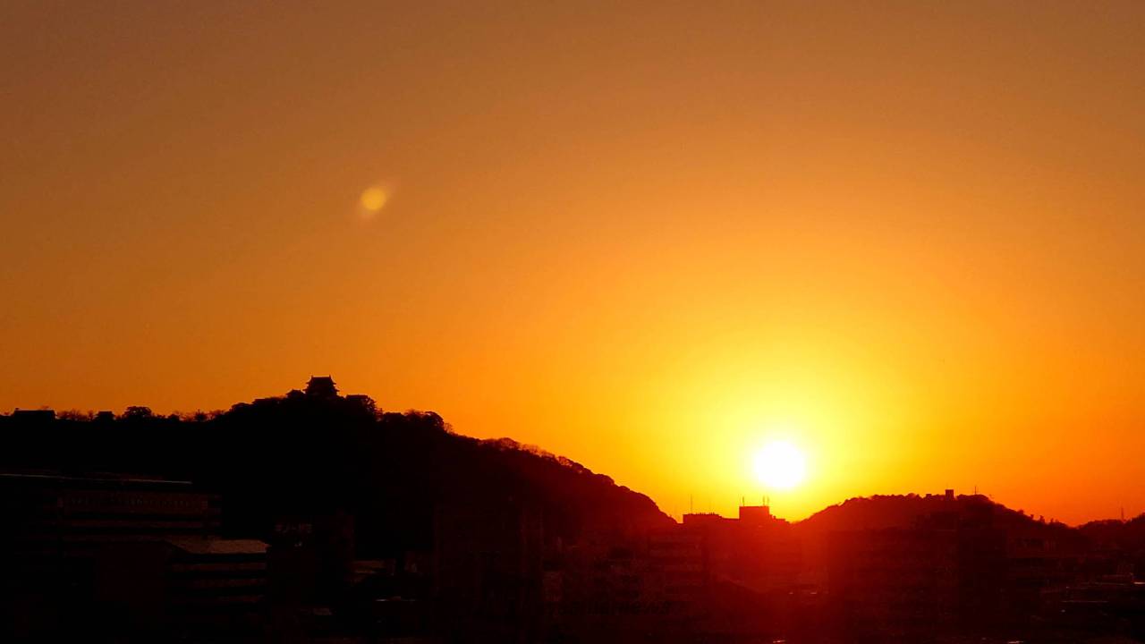 オレンジに染まる夕空 注目の空の写真 ウェザーニュース