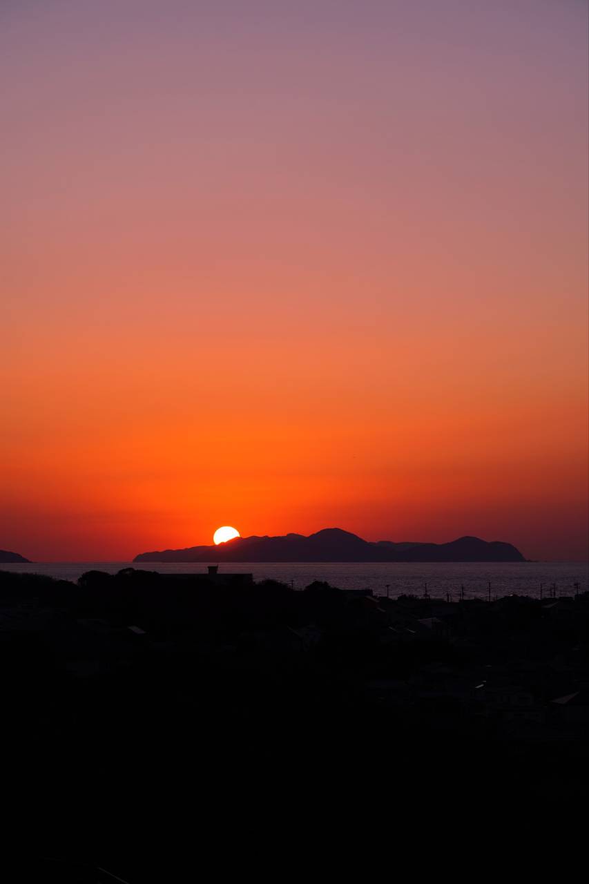 真っ赤な夕焼け 注目の空の写真 ウェザーニュース