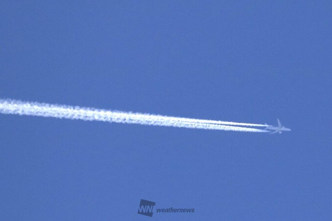 青空にビューン！ 注目の空の写真 ウェザーニュース