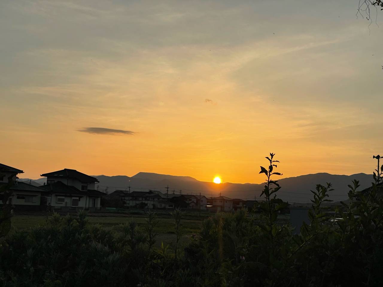 ぼんやり夕暮れ空 注目の空の写真 ウェザーニュース