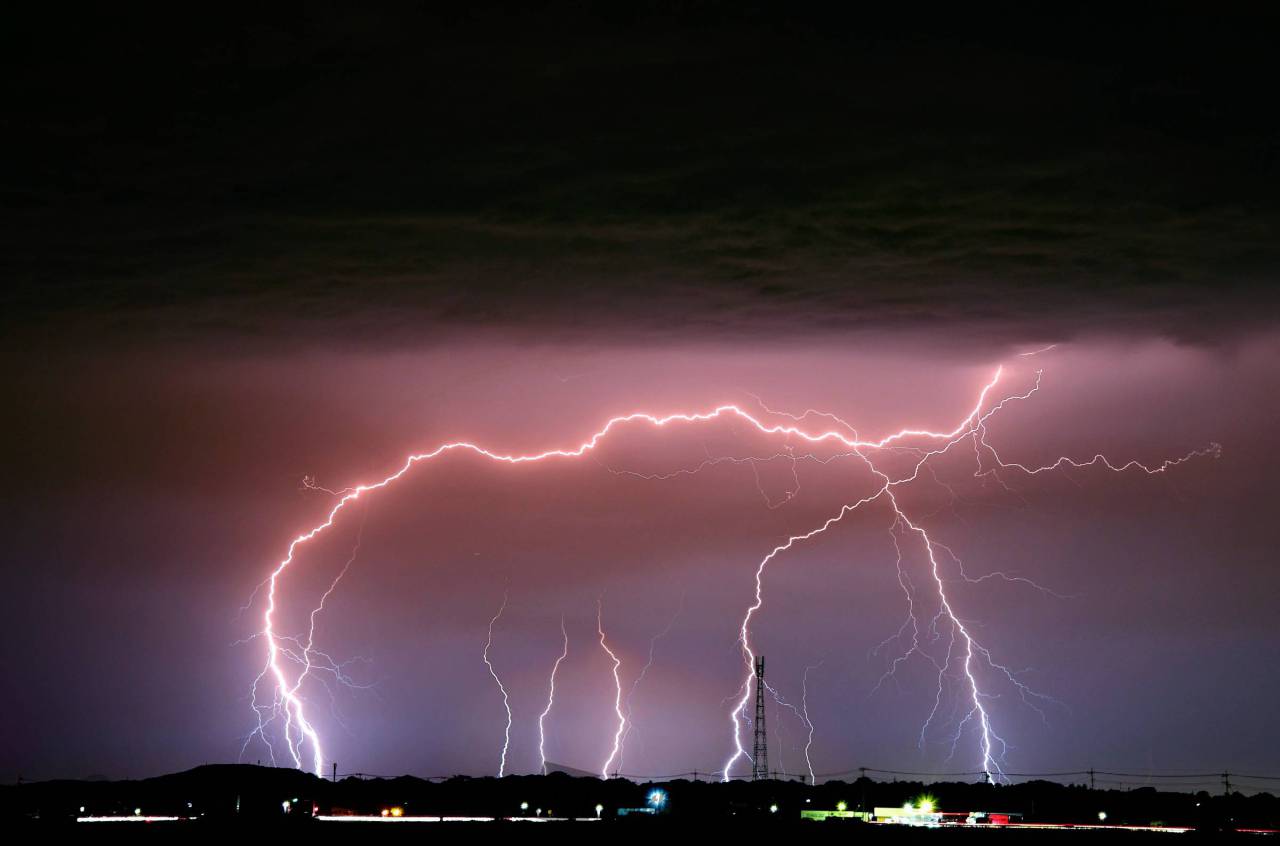 急な強雨や雷雨に注意 注目の空の写真 ウェザーニュース