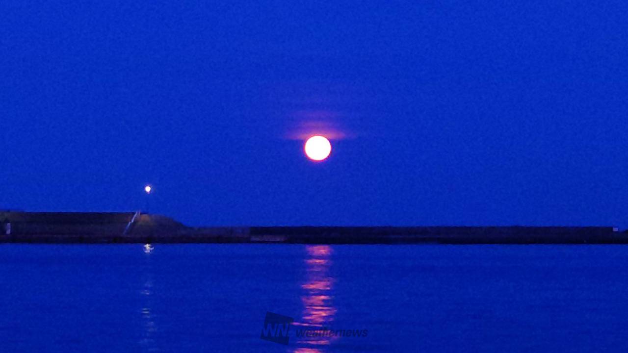 満月「スタージェンムーン」 注目の空の写真 ウェザーニュース