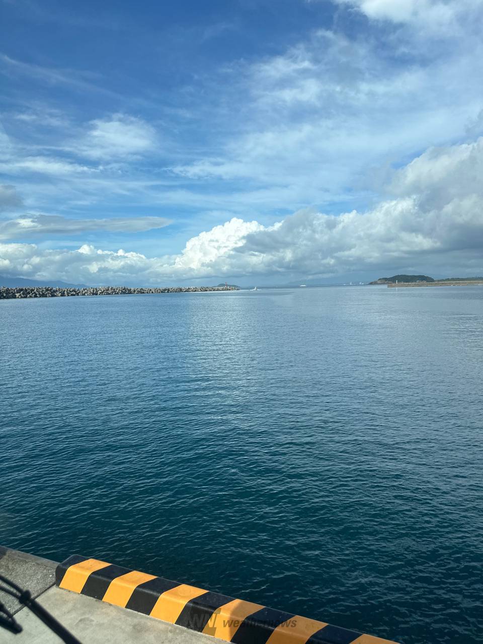 貴重な青空／ 注目の空の写真 ウェザーニュース
