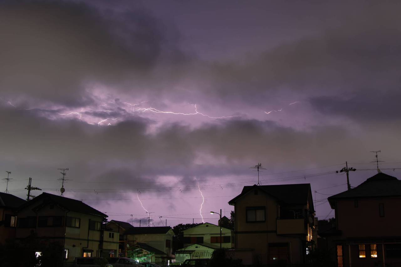 秋雨前線で激しい雷雨に 注目の空の写真 ウェザーニュース