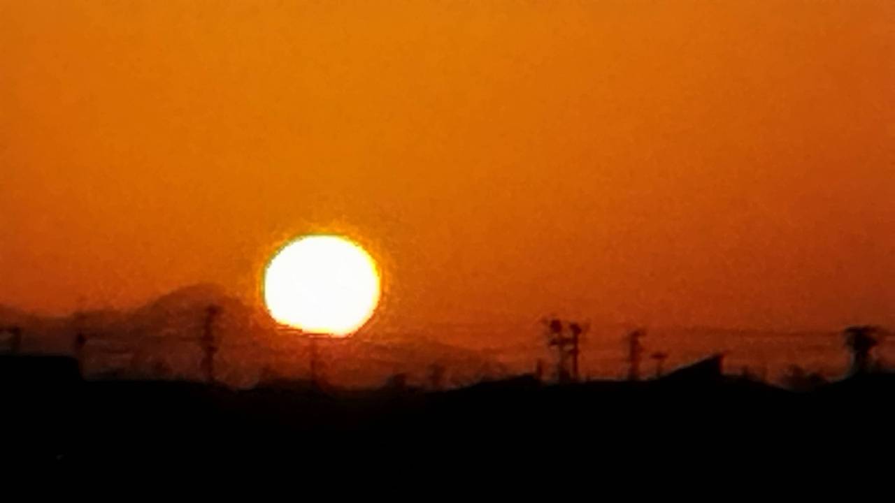 今日の夕日🌇 夕日、沈んでいきます☀️ | 新潟県新潟市江南区