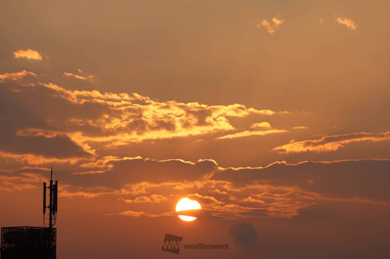 今年最後の夕焼け 注目の空の写真 ウェザーニュース