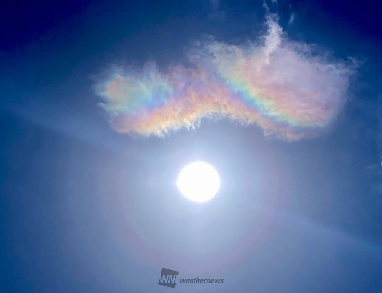 虹色の雲「彩雲」 注目の空の写真 ウェザーニュース