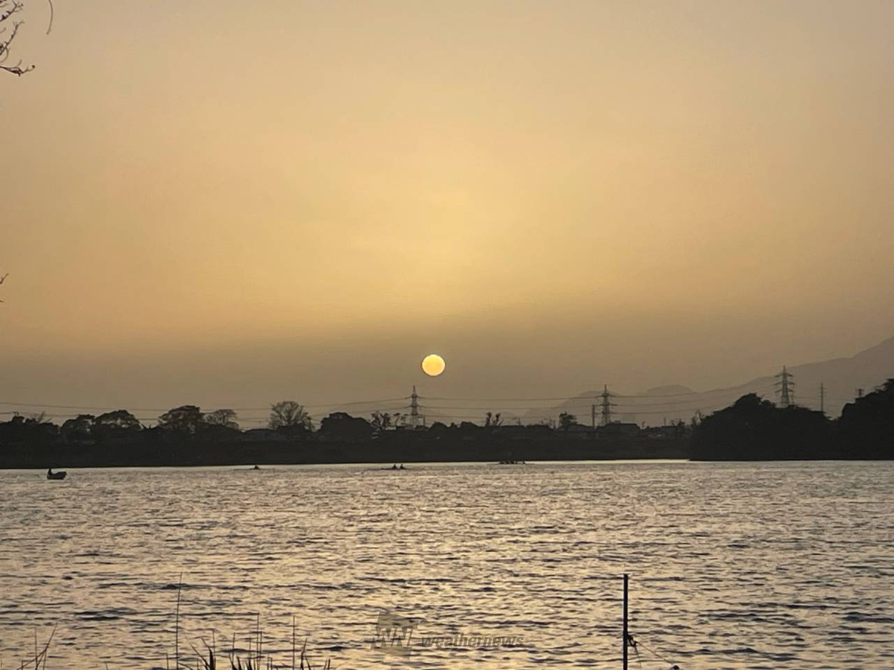 ぼんやり夕焼け空 注目の空の写真 ウェザーニュース