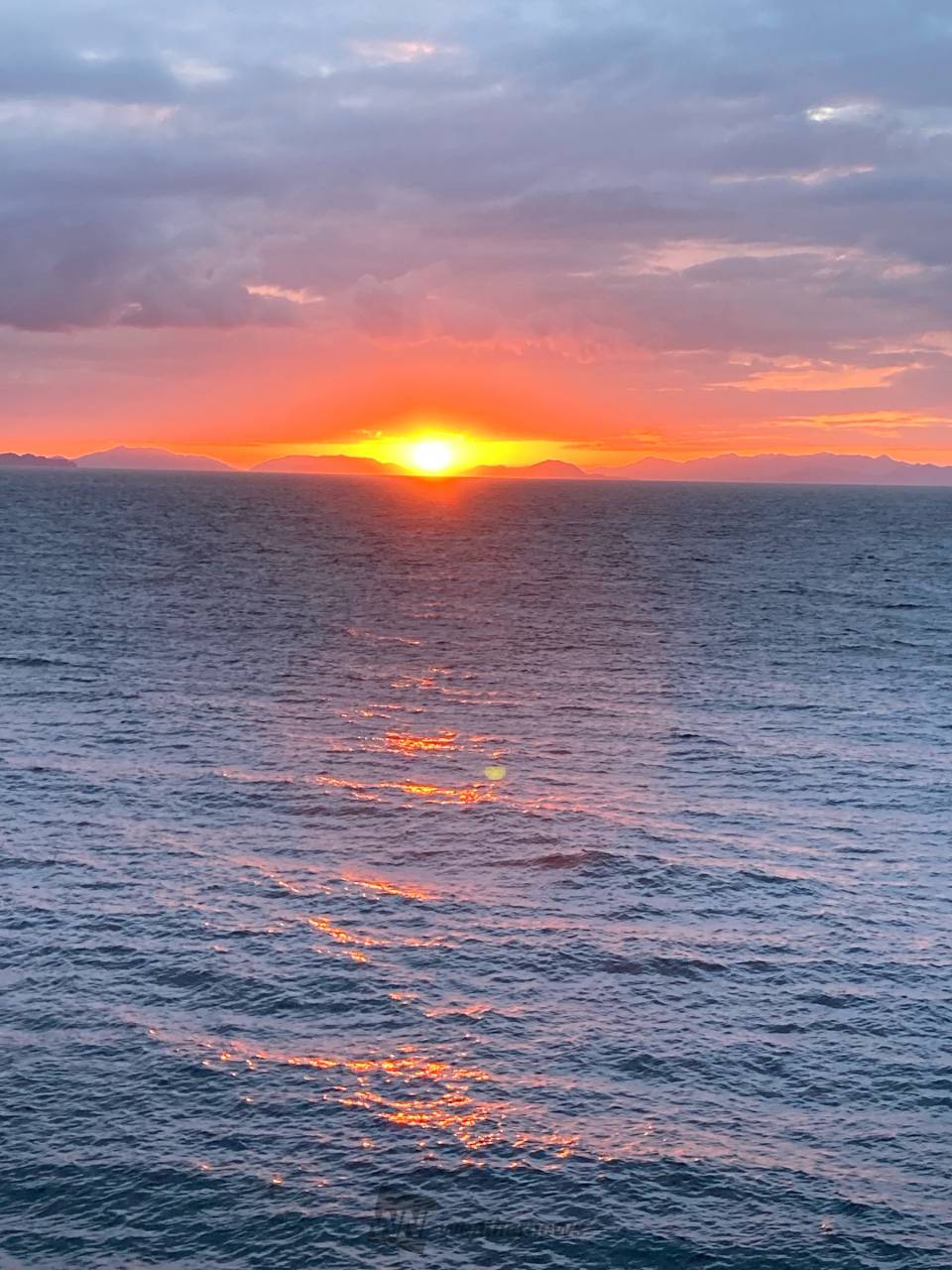賑やかな夕刻 注目の空の写真 ウェザーニュース