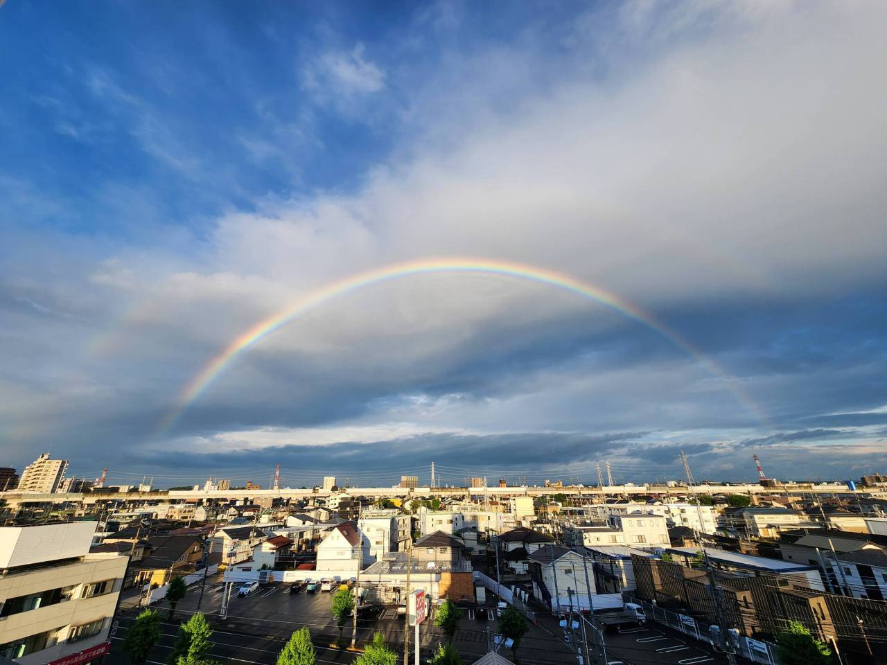 関東 夏至の夕空に二重の虹 注目の空の写真 ウェザーニュース