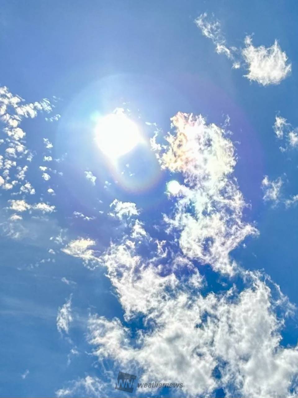 虹色の雲「彩雲」 注目の空の写真 ウェザーニュース