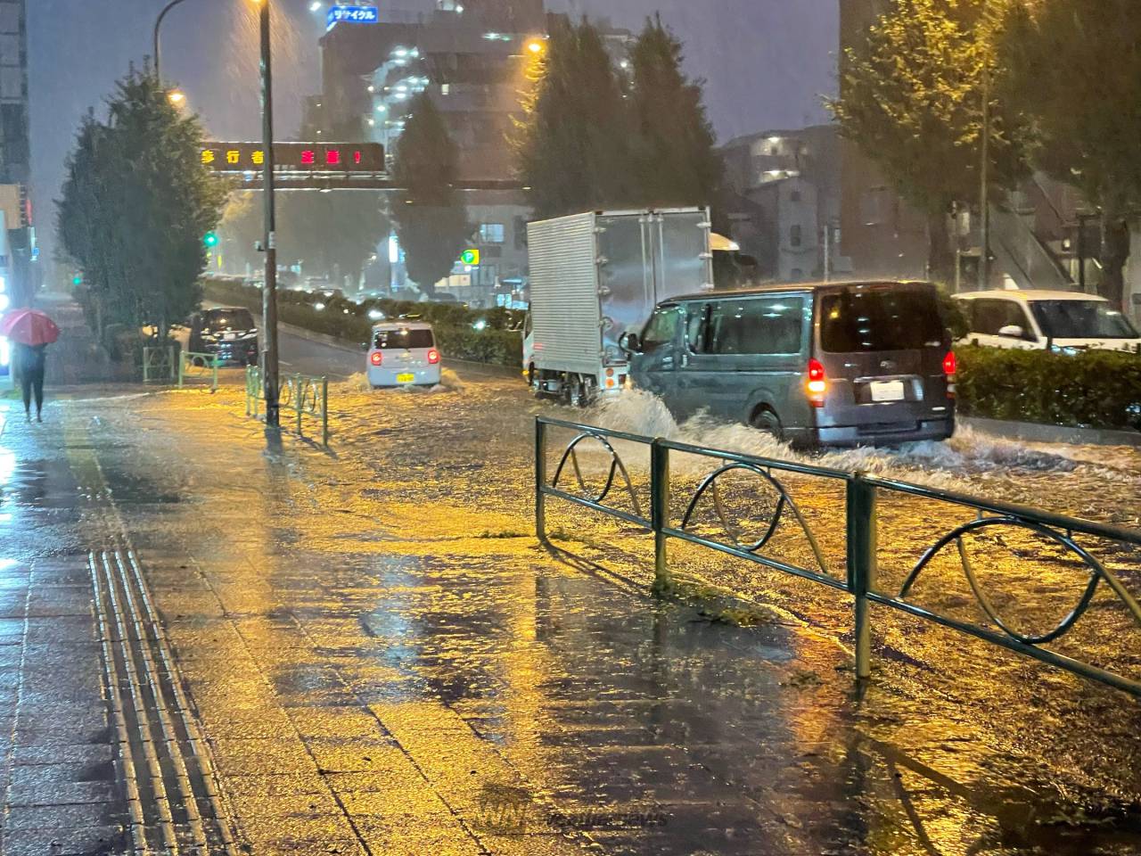 川越街道、北町一丁...