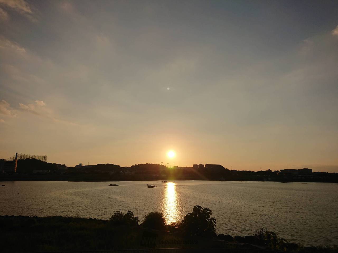 8月最初の夕焼け空 注目の空の写真 ウェザーニュース