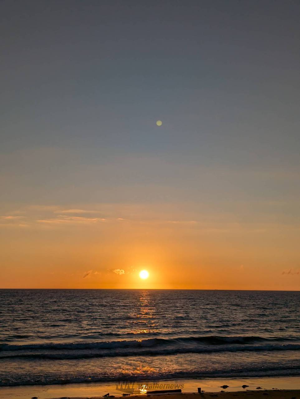 8月最初の夕焼け空 注目の空の写真 ウェザーニュース