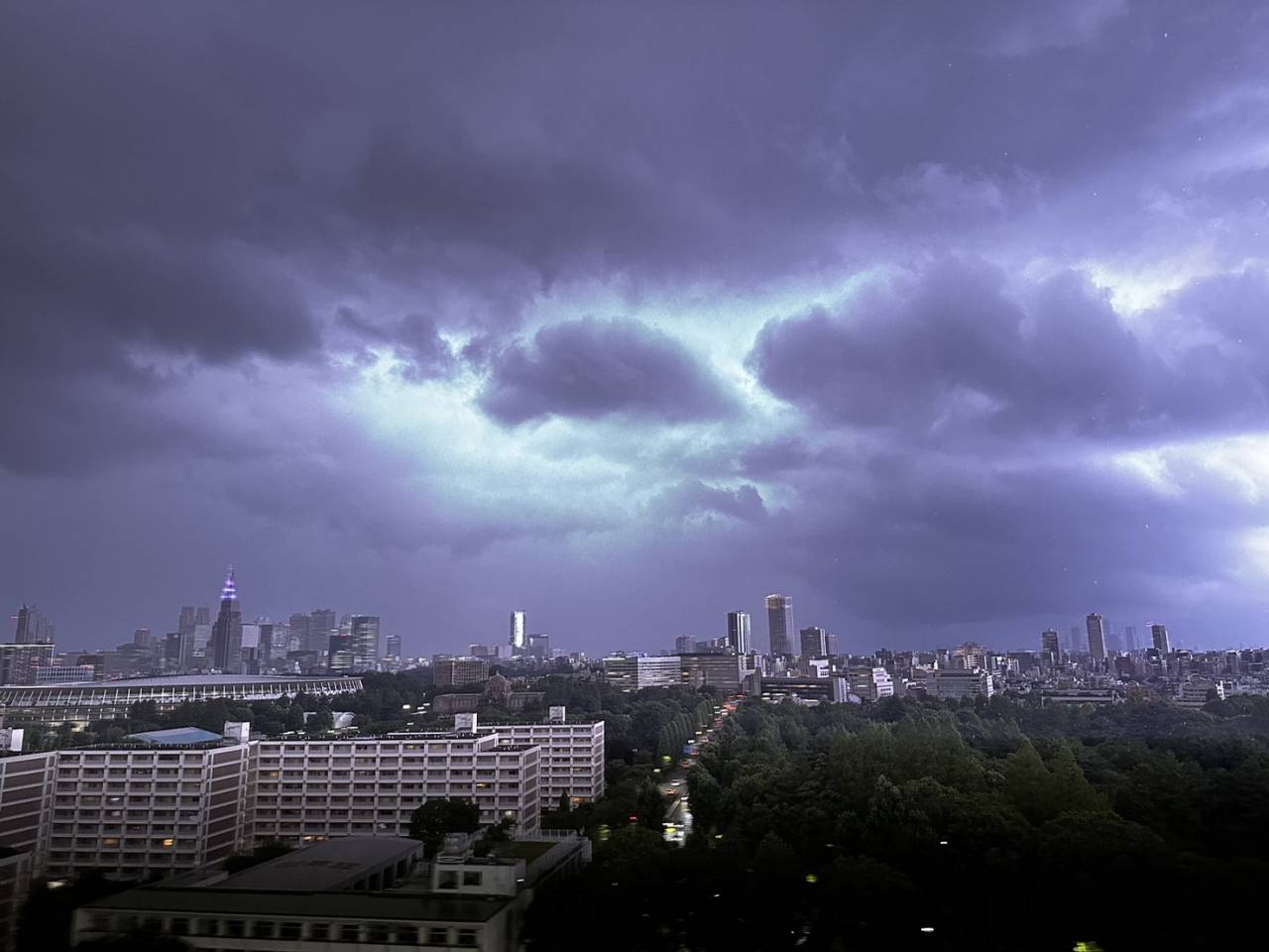 ゲリラ雷雨が発生 注目の空の写真 ウェザーニュース