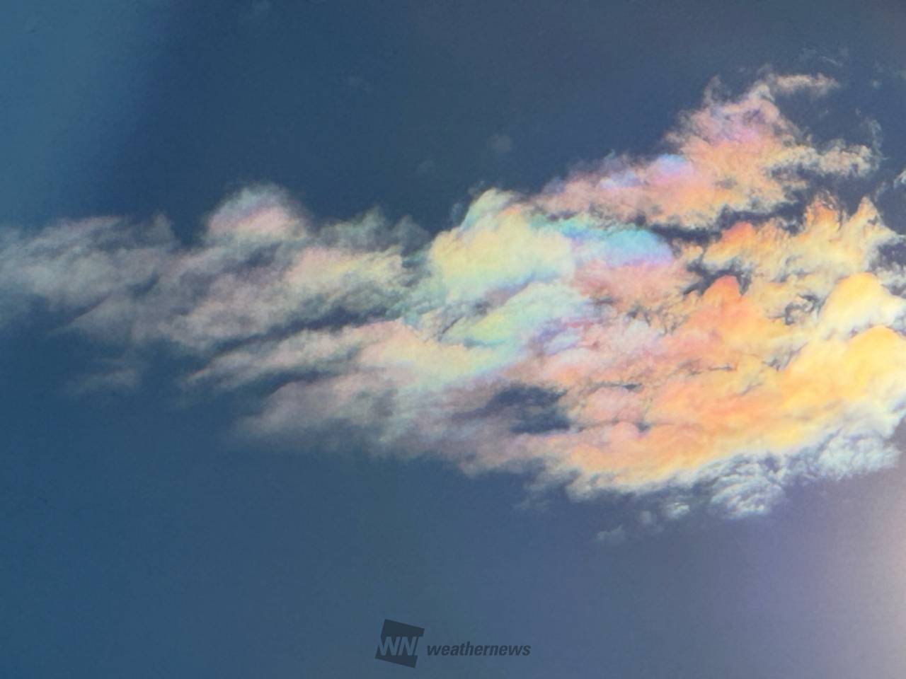 虹色の雲 注目の空の写真 ウェザーニュース