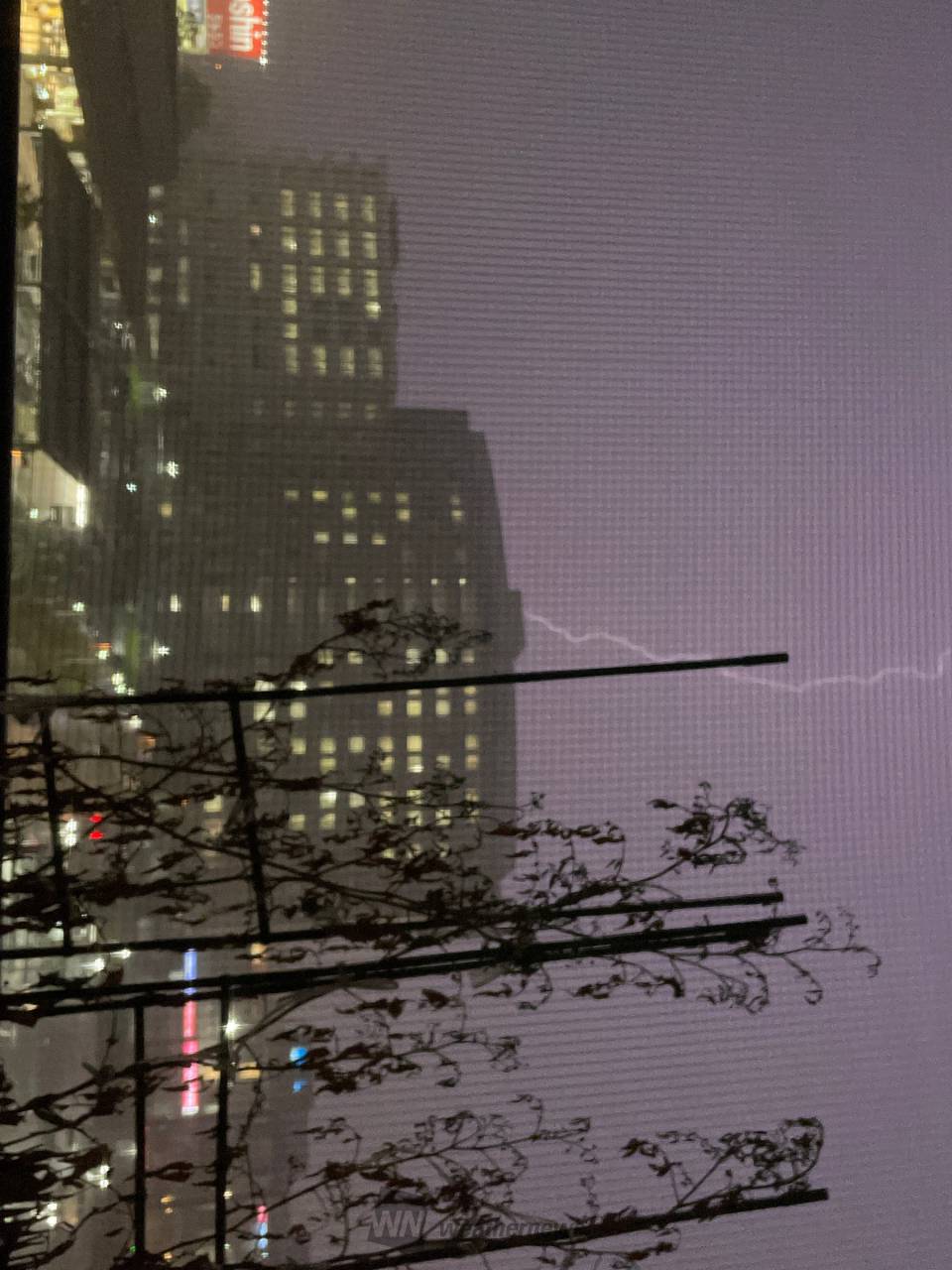 大阪 雷 やばい