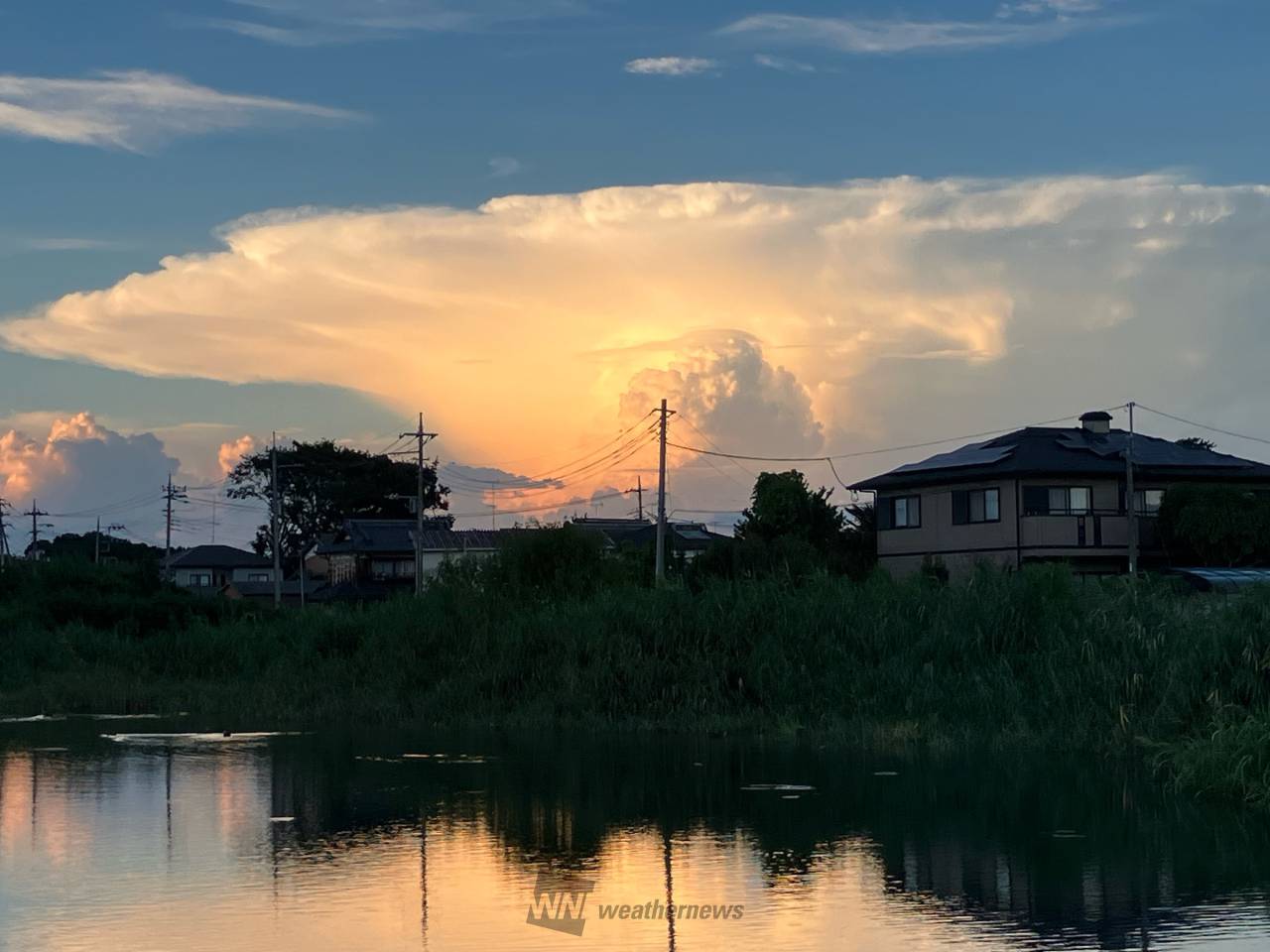 関東北部で巨大かなとこ雲 注目の空の写真 ウェザーニュース