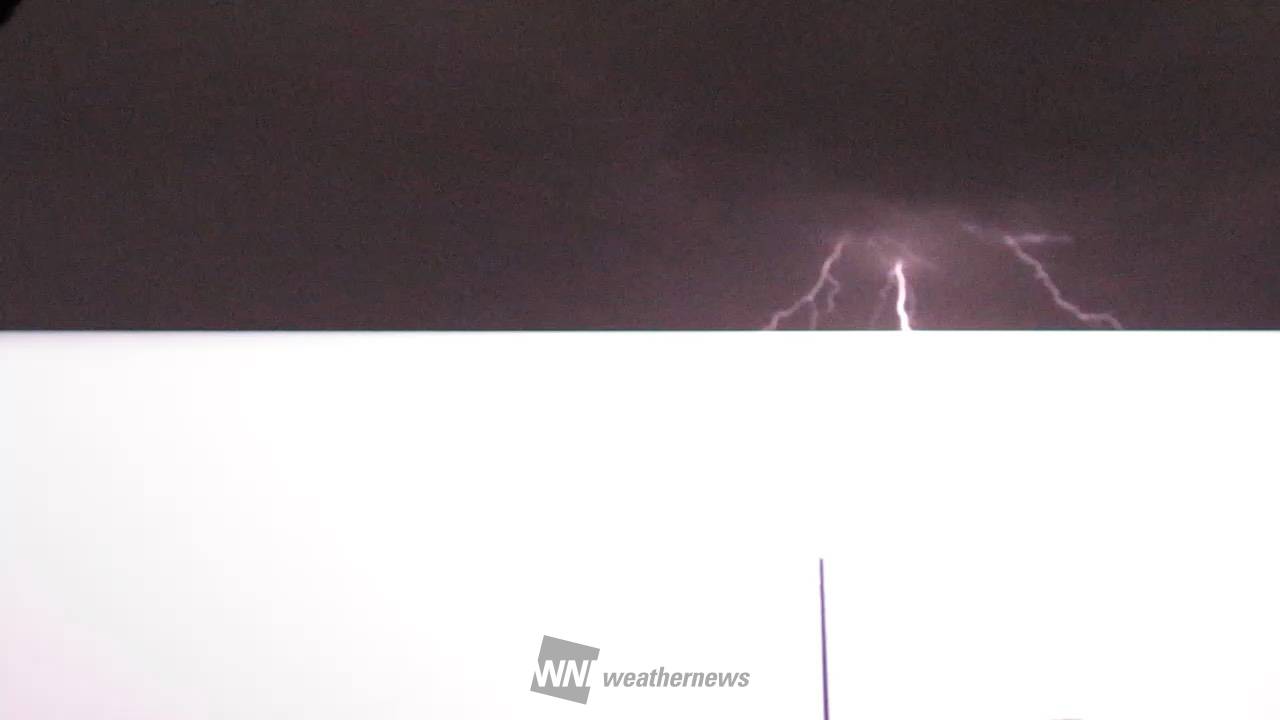 雷雨ページ 凄いです ❣ひっきりなしに雷がなり 雷が | 群馬県高崎市 | さくら