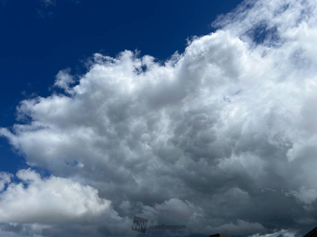 雲 怪しい雲にご用心⚠️ 注目の空の写真 ウェザーニュース
