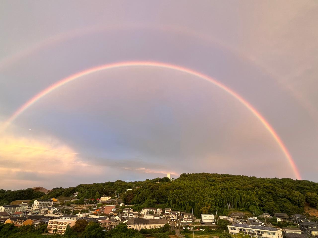 熊本で朝虹が出現🌈 注目の空の写真 ウェザーニュース