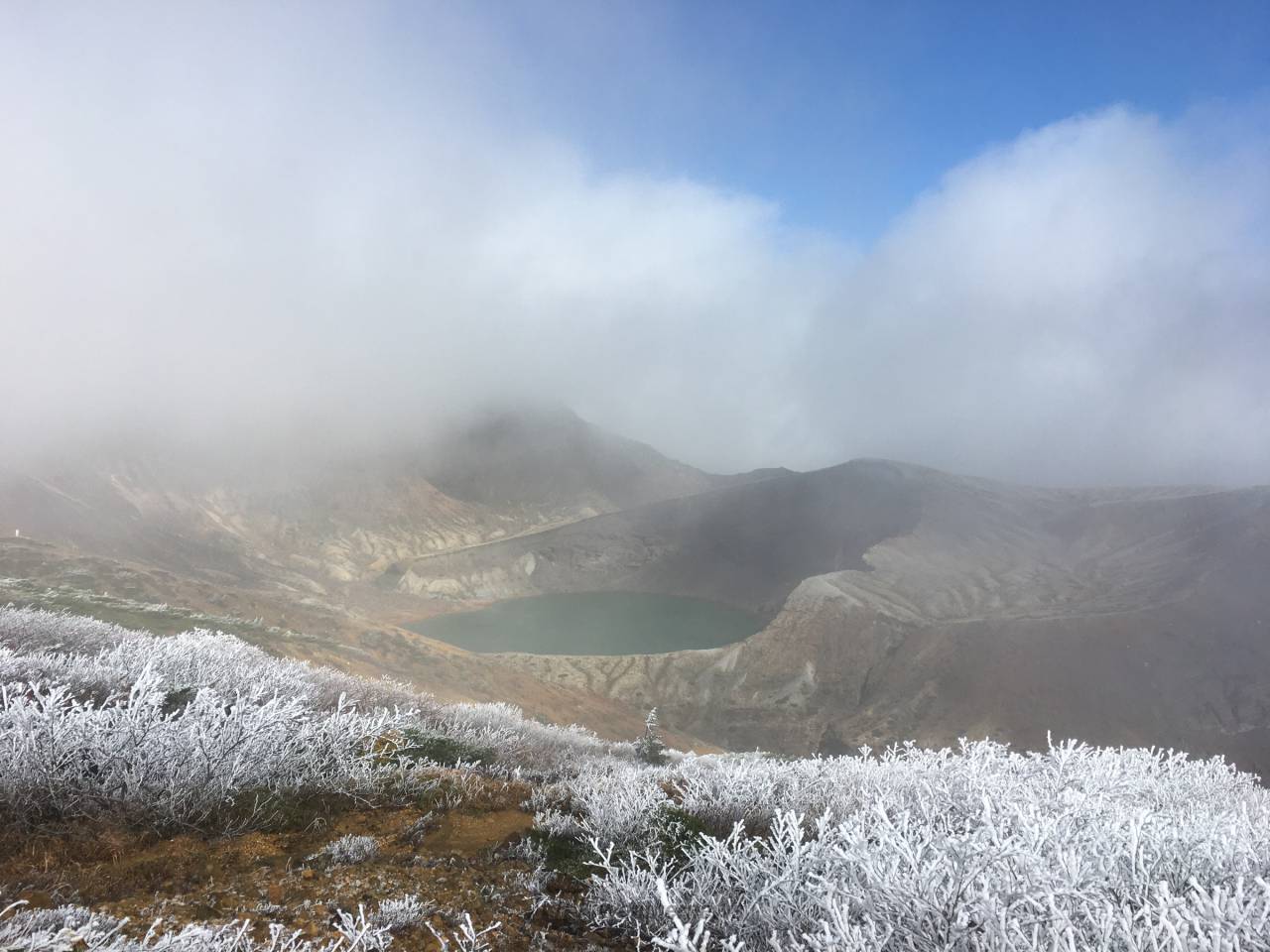 北日本の山々で初冠雪🌨️⛰️ 注目の空の写真 ウェザーニュース