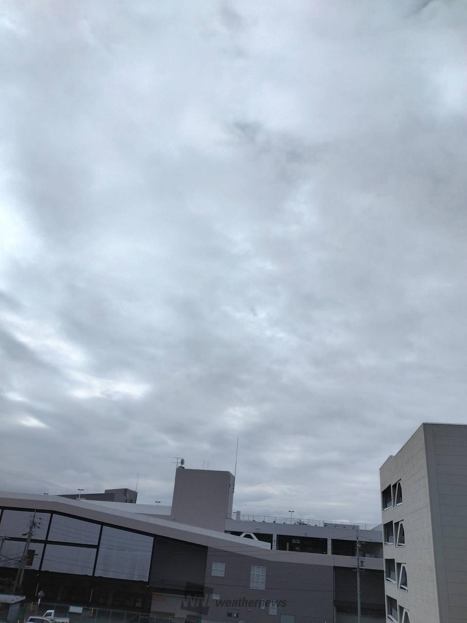 曇り スッキリしない曇り空 注目の空の写真 ウェザーニュース