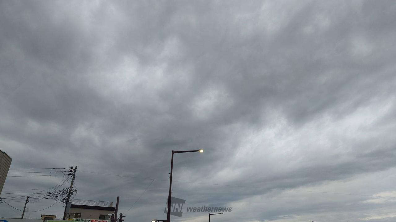 スッキリしない曇り空 注目の空の写真 ウェザーニュース