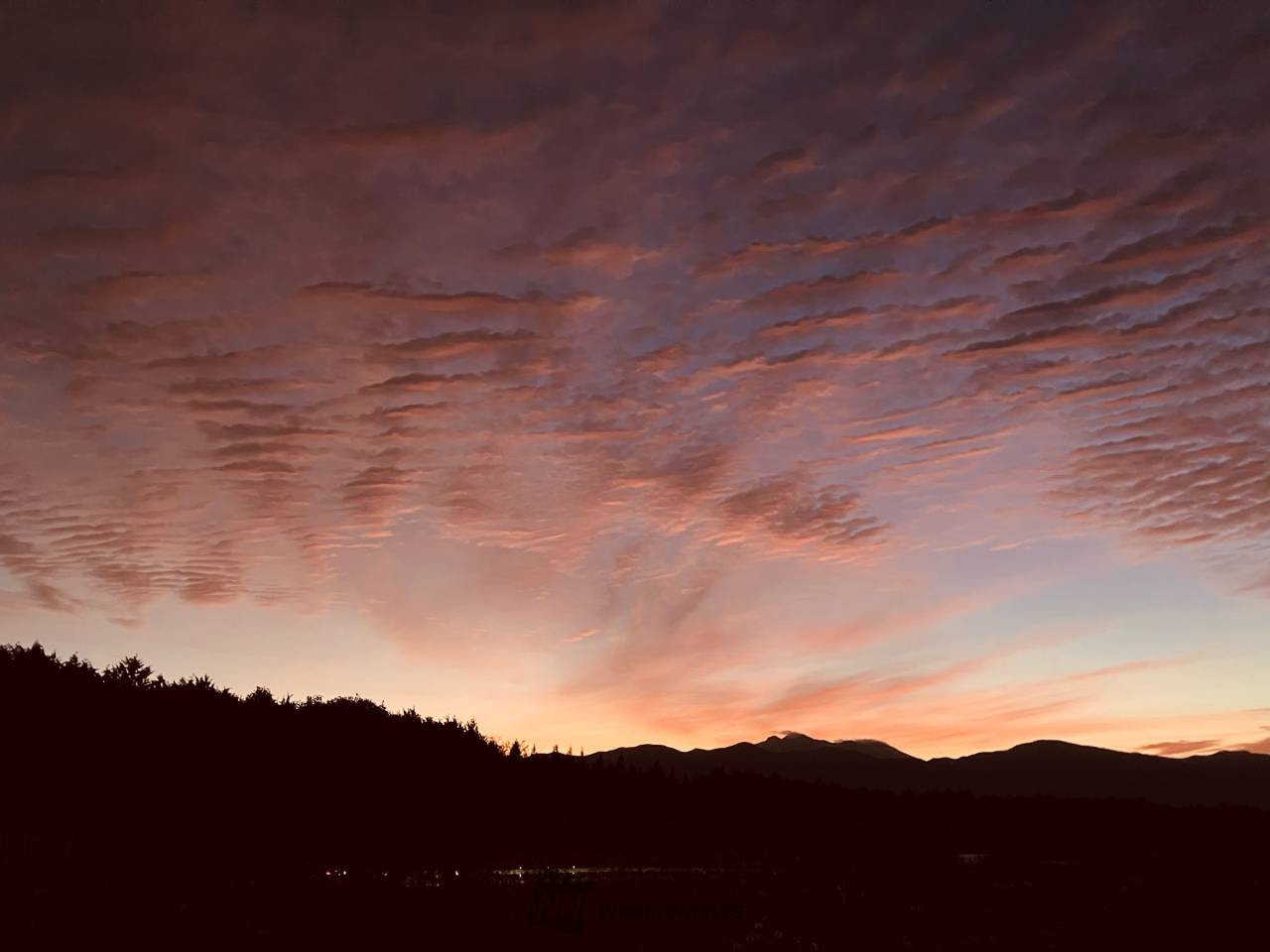 11月スタートの朝焼け 注目の空の写真 ウェザーニュース